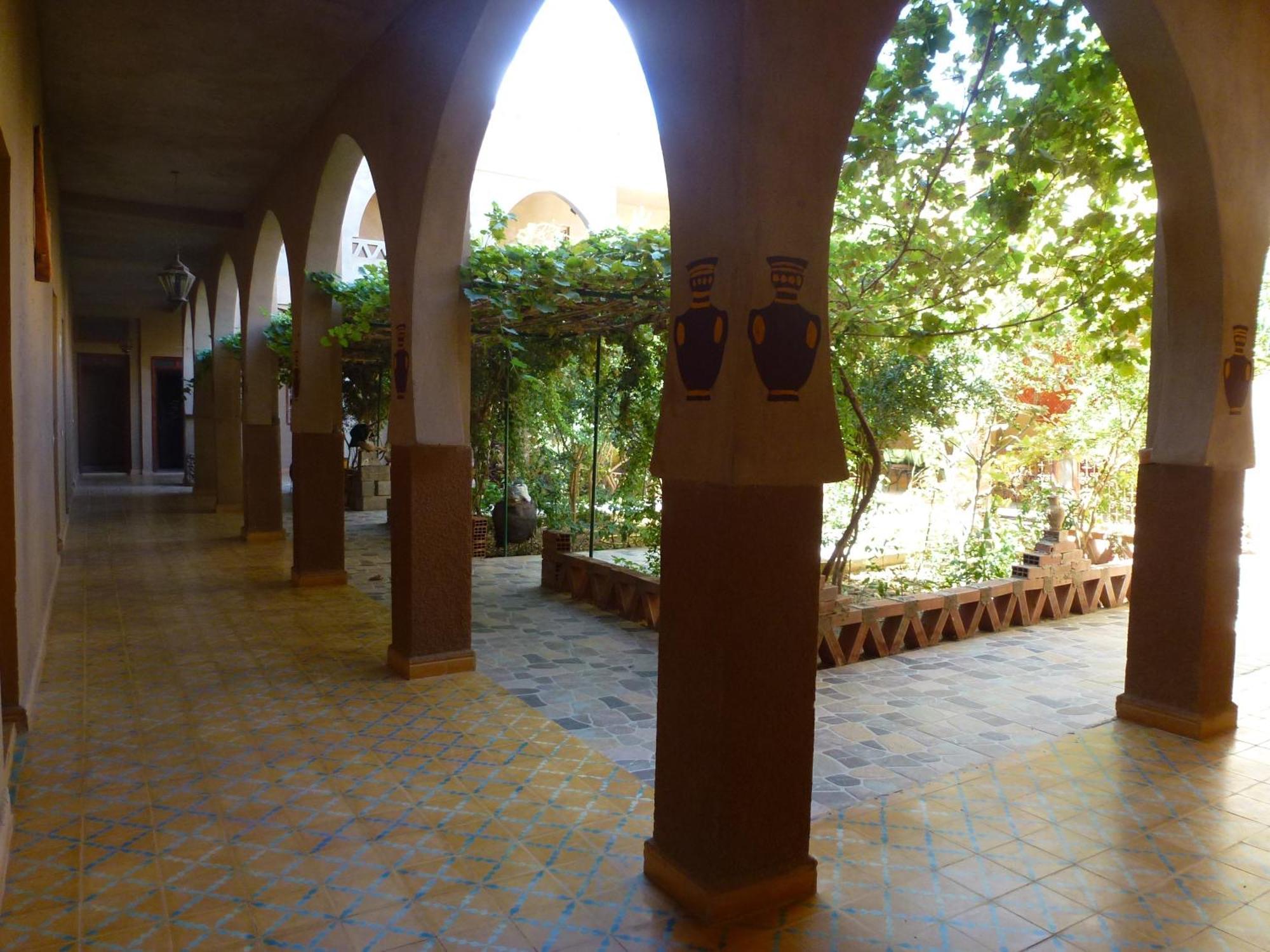 Hotel Riad Oasis Merzouga Εξωτερικό φωτογραφία